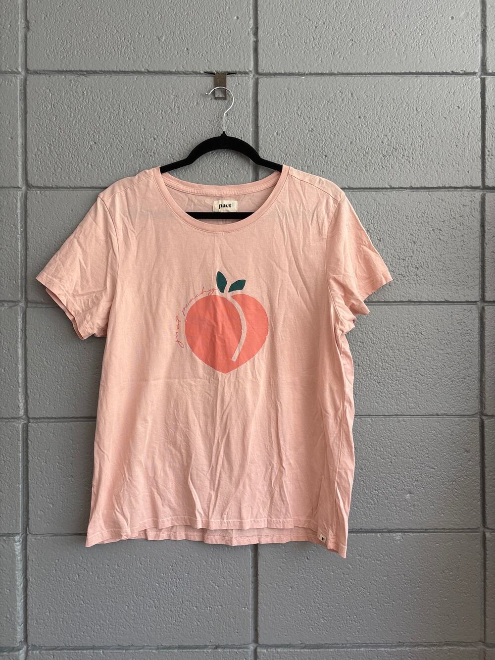 Pact Women's Organic Cotton 'Just Peachy' Short Sleeve T-Shirt size XL
